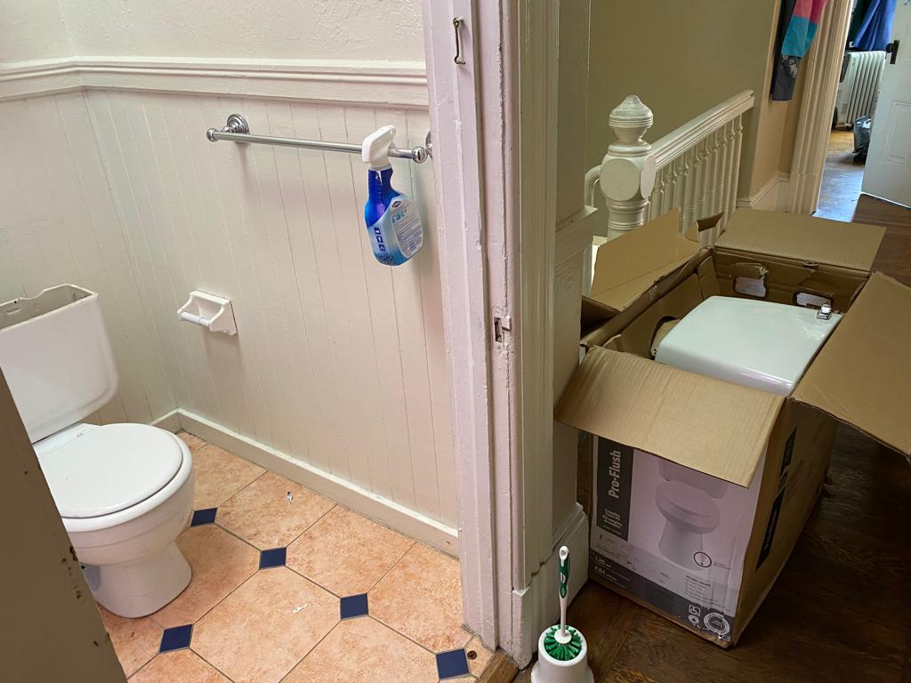 Roberto's Plumbing and Handyman Image